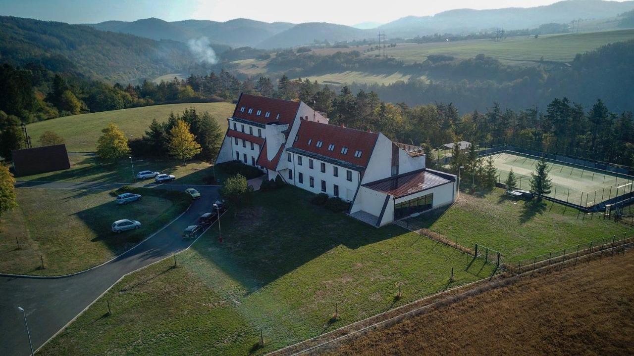 Hotel Berounka Hrebecniky Εξωτερικό φωτογραφία
