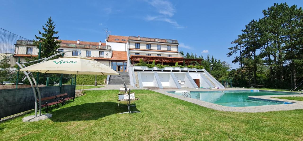 Hotel Berounka Hrebecniky Εξωτερικό φωτογραφία