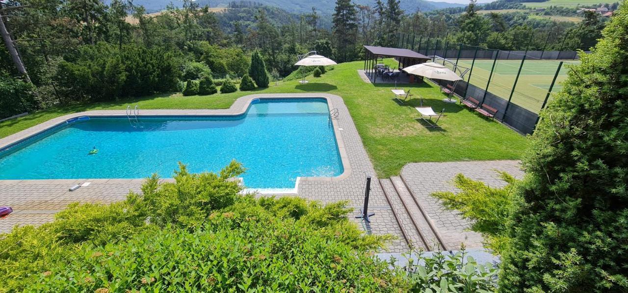 Hotel Berounka Hrebecniky Εξωτερικό φωτογραφία